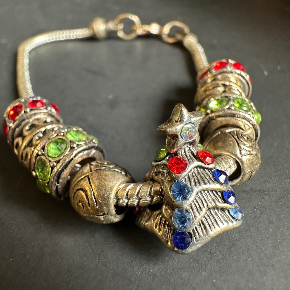 Christmas Charm Bracelet Rhinestone Beaded Silver Tone Snake Chain Holiday 7.5in